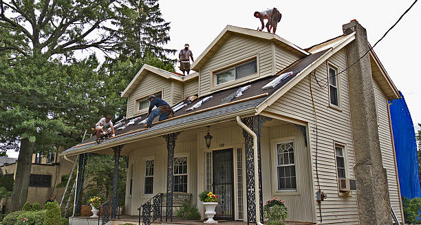 Best Roof Maintenance Services  in Hueytown, AL